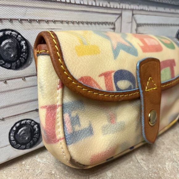 Dooney & Bourke Doodle Scribble Wristlet, Vintage - Picture 2 of 13